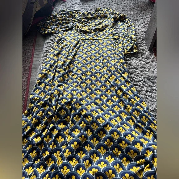 Boden Sasha Printed Jersey Midi Dress Yellow Geometric Mod Print size 4 - Picture 11 of 12